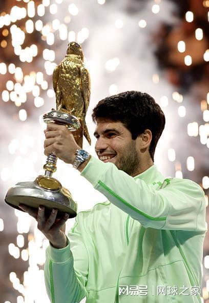竞技宝官网-阿尔卡拉斯多哈夺冠后坦言：成功不仅仅是捧起奖杯