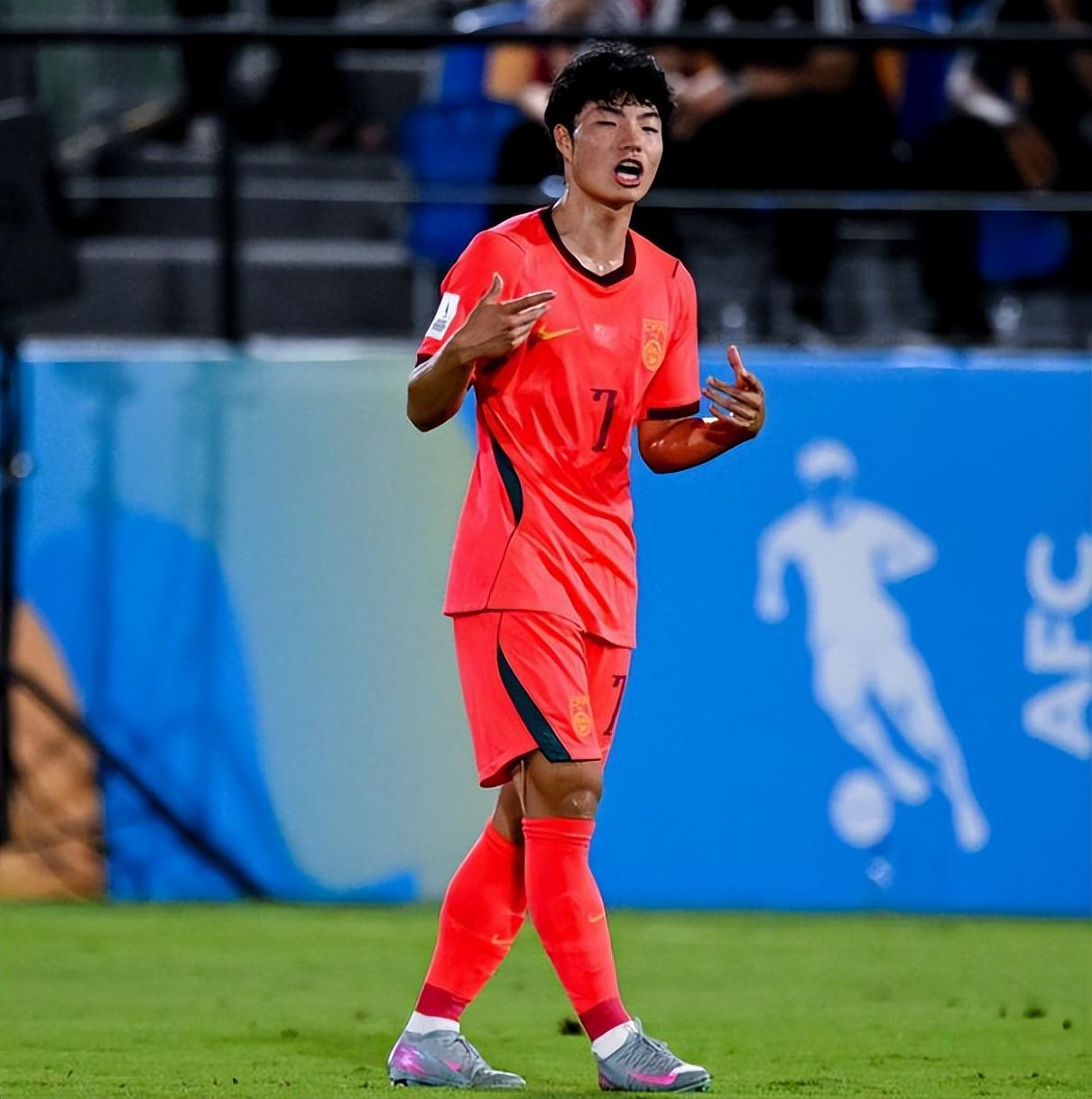 竞技宝app下载-男足要转运？中国U17队1胜2负也幸运出线，1/4决赛对手和时间确定